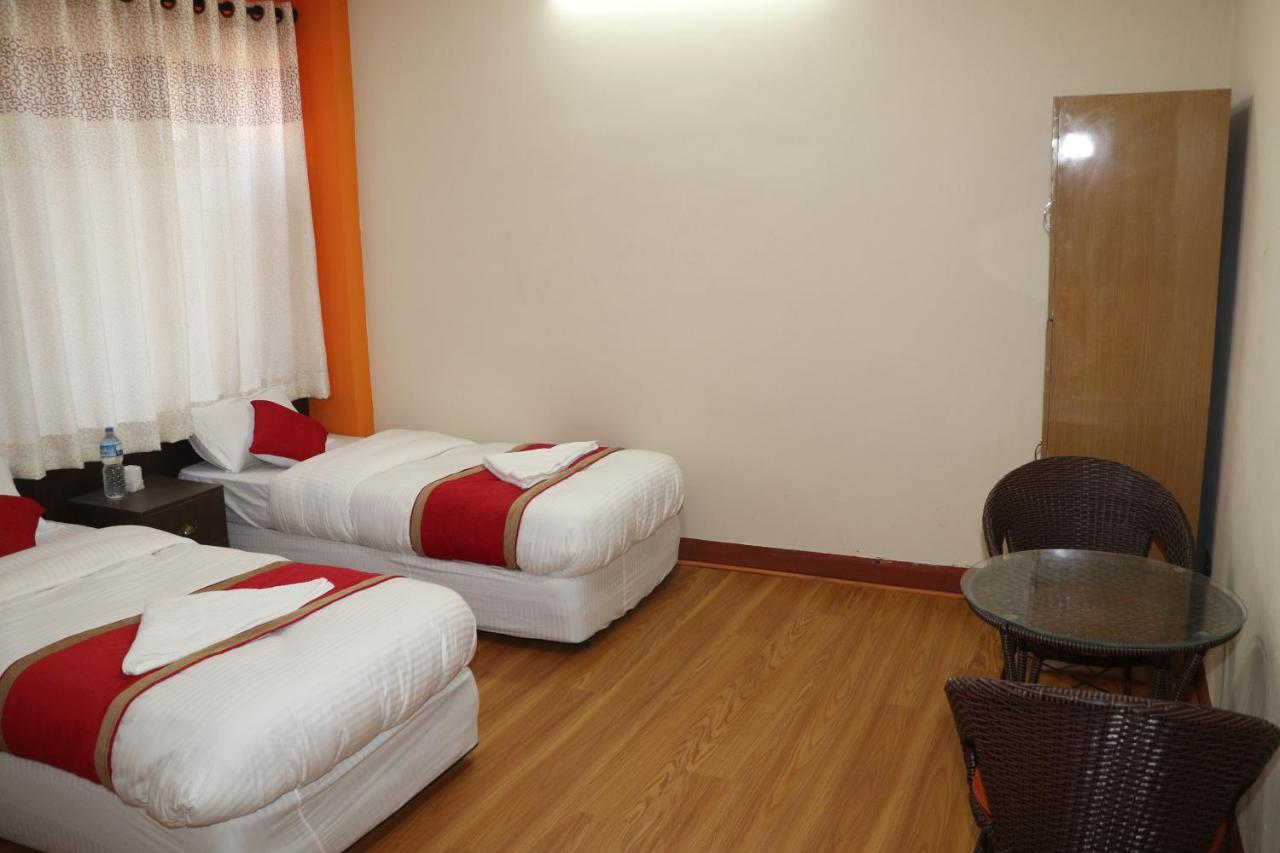 Rambler Hostel Pvt Ltd Катманду Екстериор снимка