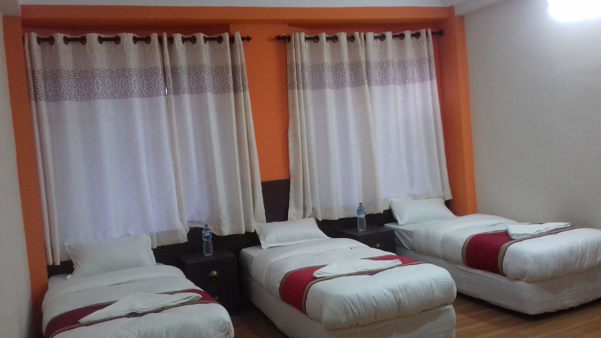 Rambler Hostel Pvt Ltd Катманду Екстериор снимка